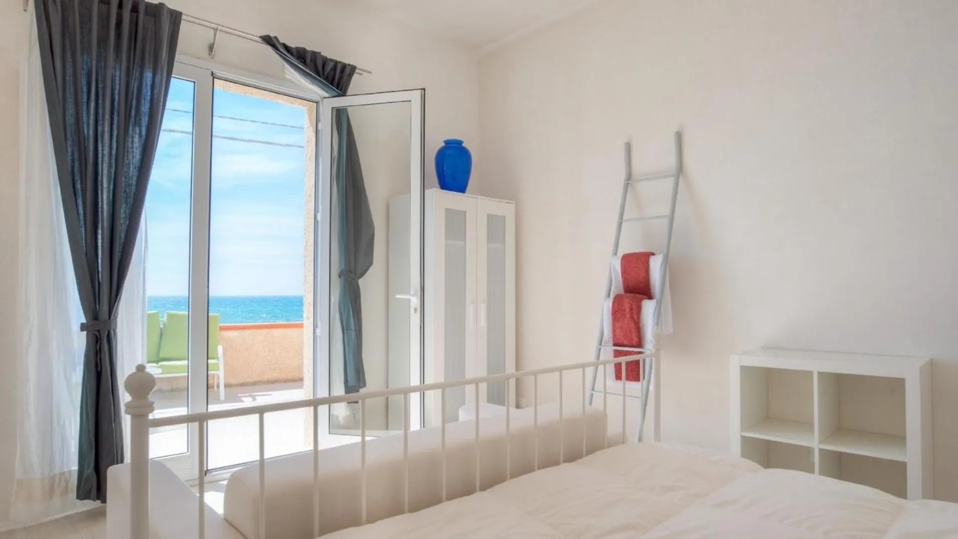 Holiday home Poseidon, Villa Am Meer Mit Panoramaterrasse Donnalucata