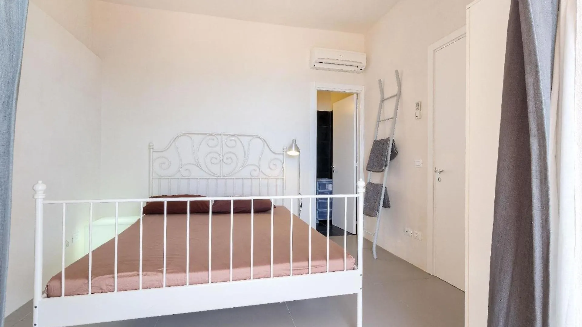 Poseidon, Villa Am Meer Mit Panoramaterrasse Donnalucata  Holiday home Donnalucata (Sicily)